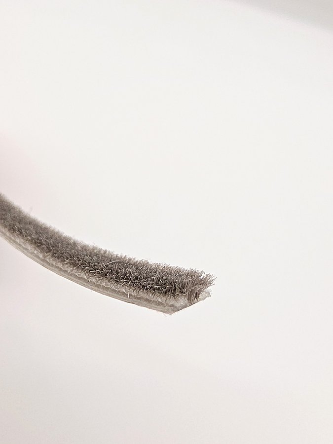 Brush seal
